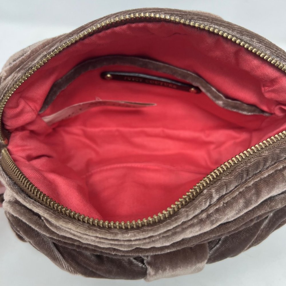 Juicy Couture Brown Velvet‎ Bow Chain Strap Crossbody Purse Top Zip 8" Wide - Picture 12 of 13
